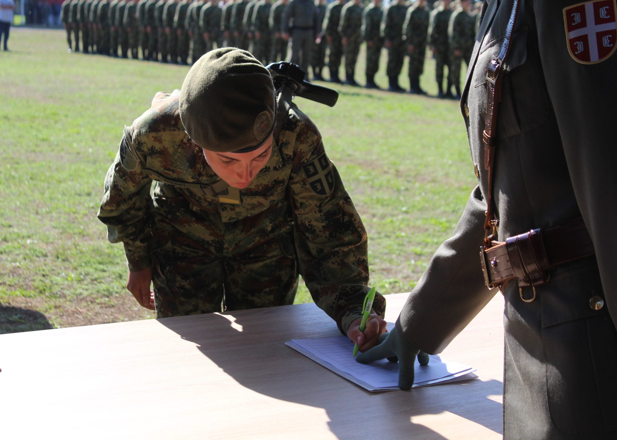 Otvoren Konkurs za dobrovoljno služenje vojnog roka i kurs rezervnih oficira