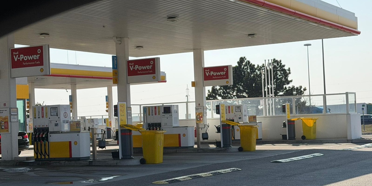 Gorivo-u-Austriji-preko-2,30-evra,-Srbija-drz?i-stabilne-cene-