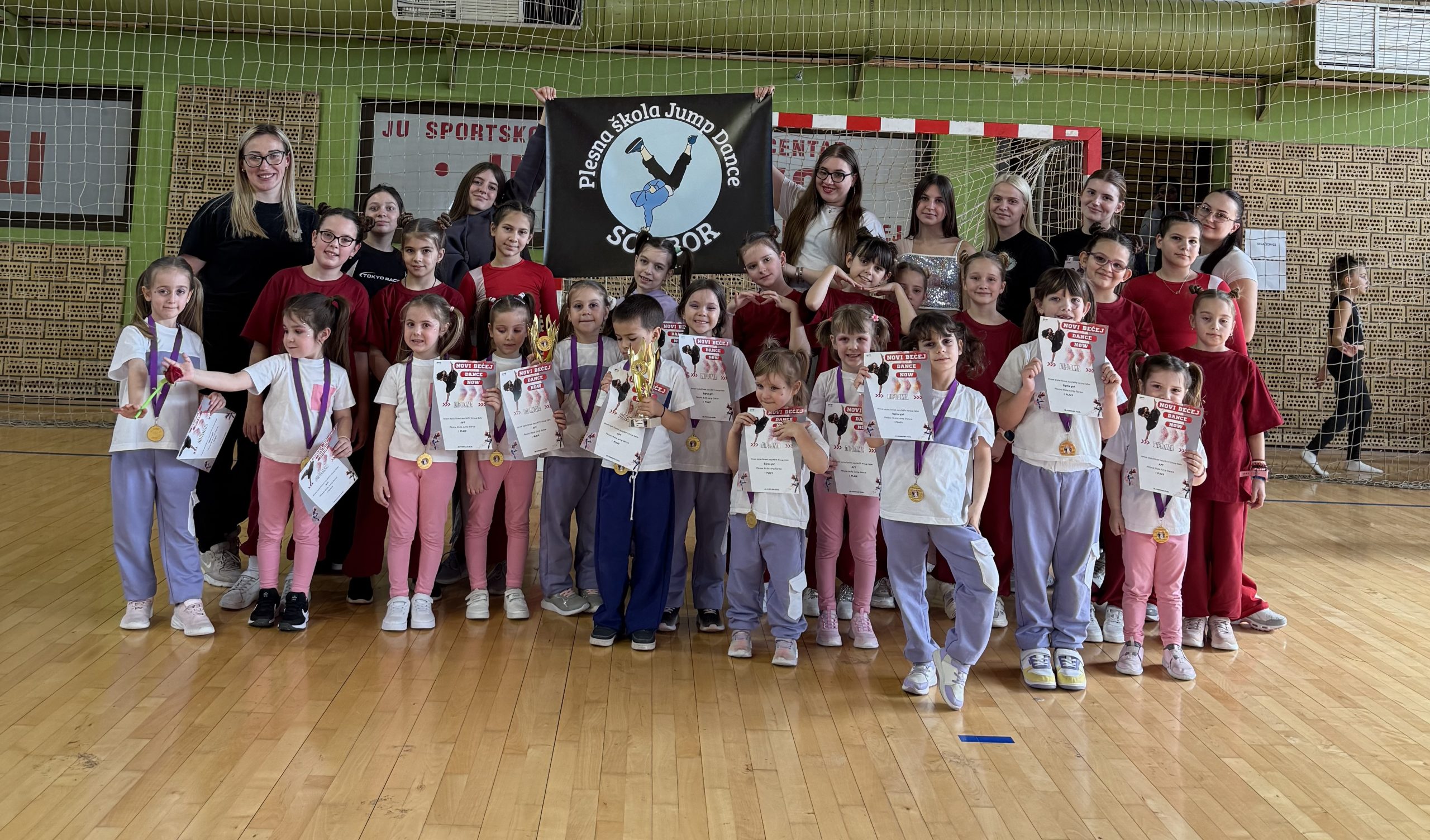 „Jump Dance“ briljirao na otvaranju sezone u Novom Bečeju