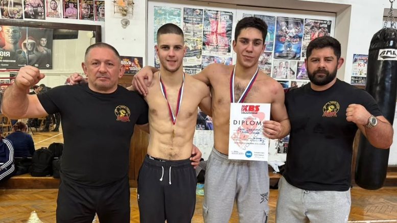 Dve zlatne medalje u kik boksu