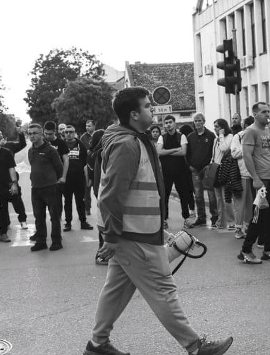 „POŠTENI STUDENTI BLOKADERI“ DONACIJE KORISTE ZA KOCKU I LUKSUZAN ŽIVOT