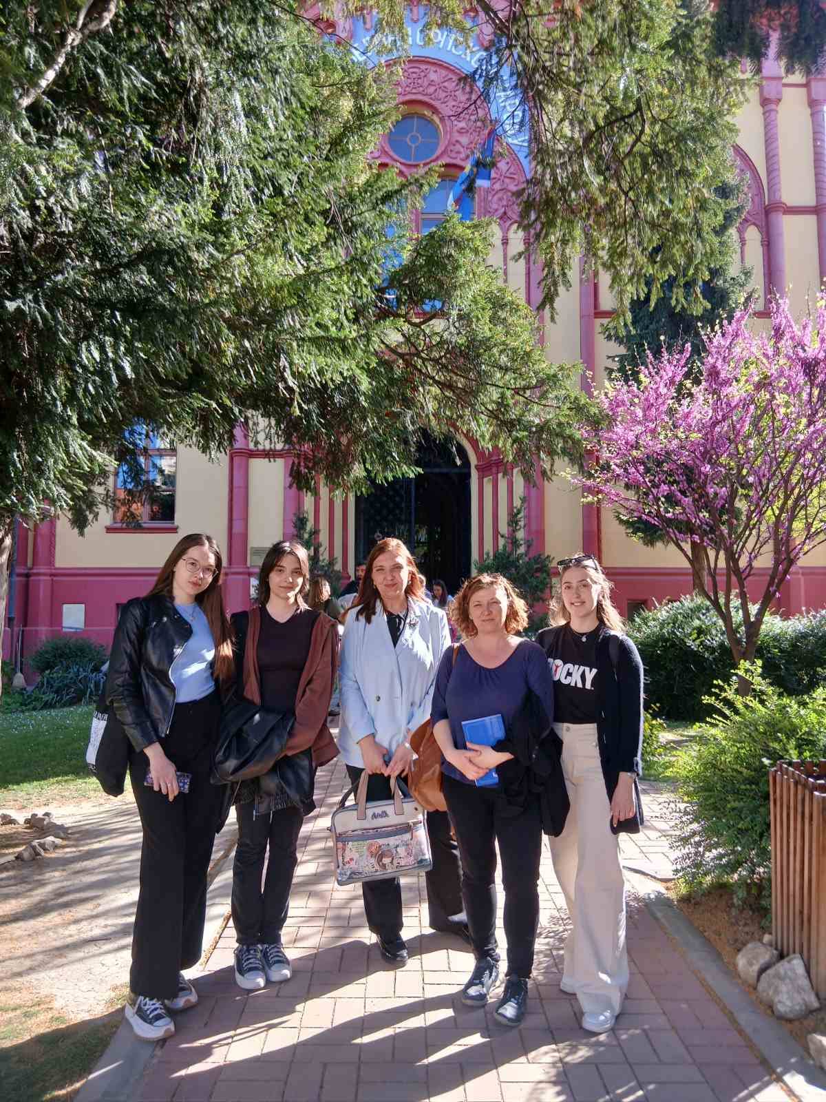 Elena Ovatrlov treća na „Književnoj olimpijadi“