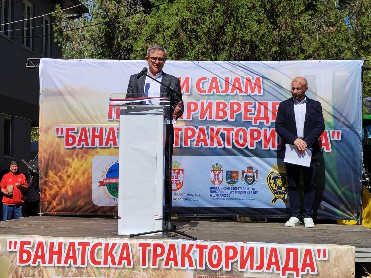 (FOTO:VIDEO)-Odrz?an-Mini-sajam-poljoprivrede-Najavljena-vec?a-ulaganja-i-podrs?ka-poljoprivrednicima!-