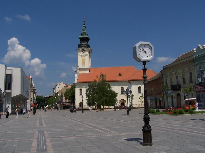 BOGOSLUŽENJA ZA VASKRS U HRAMU SVETOG GEORGIJA U SOMBORU