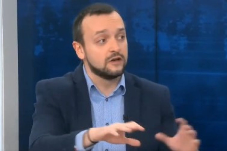 Glasači blokadera su maloumni?: Opozicioni analitičar otkrio šta studenti u blokadi zaista misle o svojim glasačima (VIDEO)