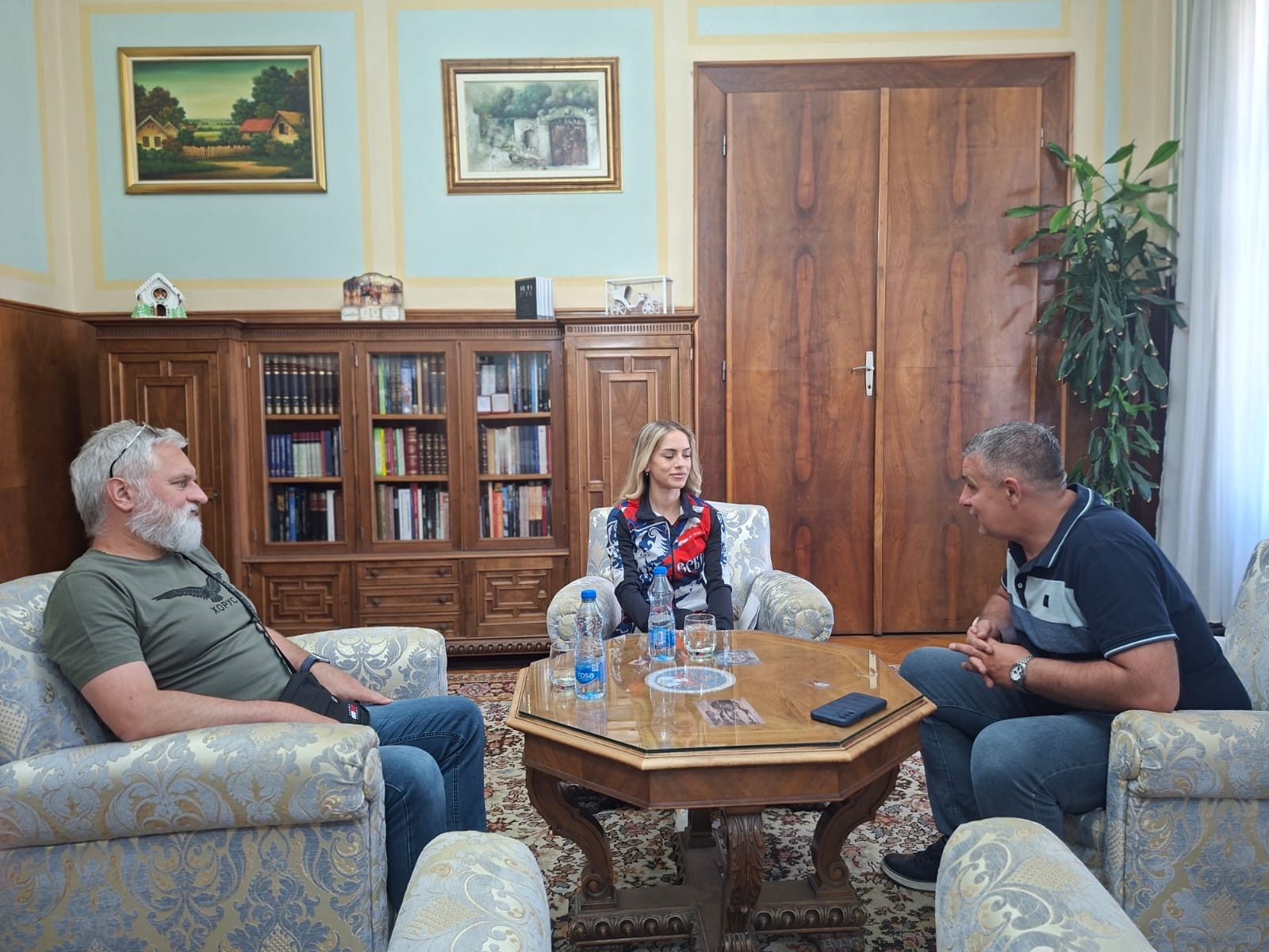 Prijem za uspešne somborske sportiste u zgradi Županije