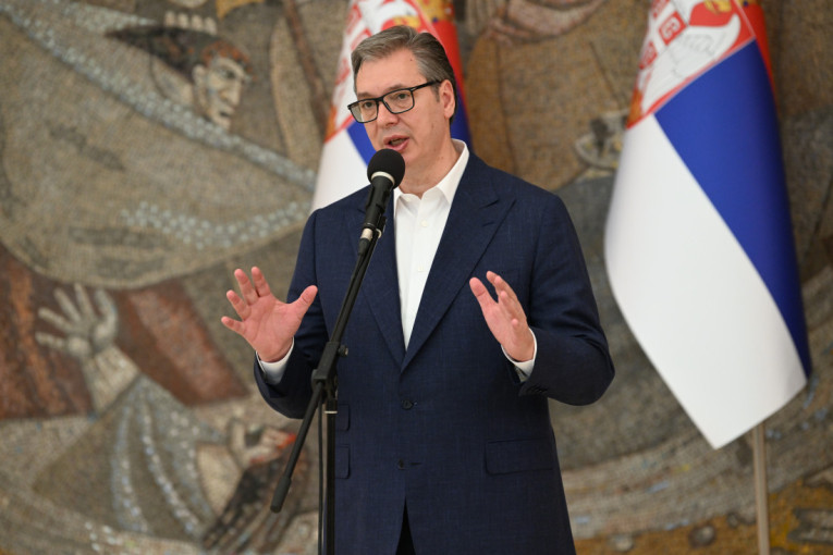 Skandalozne-pretnje-Vuc?ic?u!-Blokaderi-sada-otvoreno-prizivaju-smrt-predsednika-Srbije