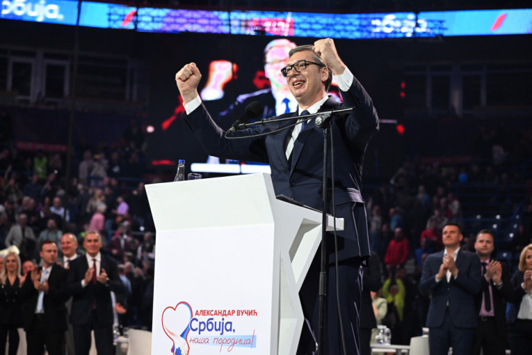 Oni su nas vodili u kapitulaciju, a ON u pobedu! Državnička vizija Aleksandra Vučića uspela da je nadvlada (VIDEO)