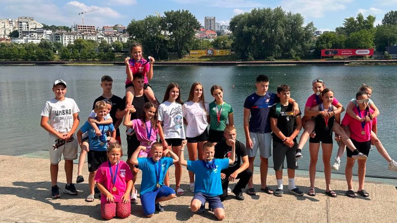 Kajak klub Dunav osvojio 14 medalja na Trofeju Beograda