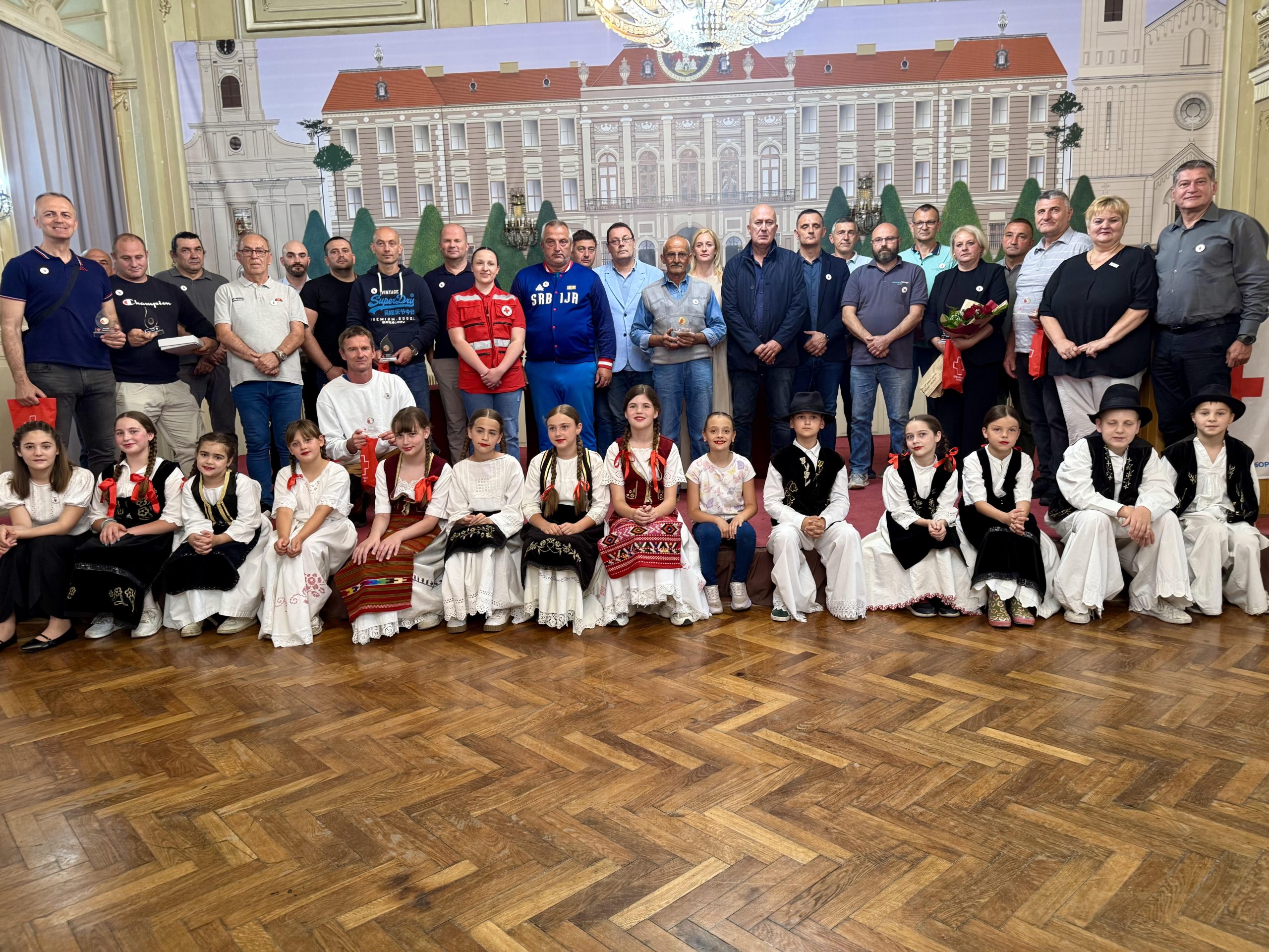 (FOTO) Sombor odao priznanje dobrovoljnim davaocima krv