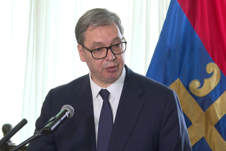 Vauc?eri,-jednokratna-davanja-Vuc?ic?-otkrio-s?ta-sve-pored-povec?anja-penzija-c?eka-penzionere-u-Srbiji,-fokus-na-posebnoj-grupi-gradjana-