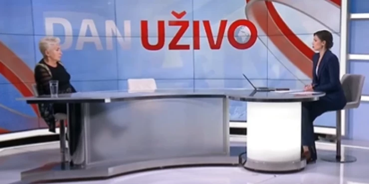Leti perje u blokaderskom brlogu! Čak i njihovi mediji priznali: Gube se, propali su, pojeo ih sopstveni haos (VIDEO)