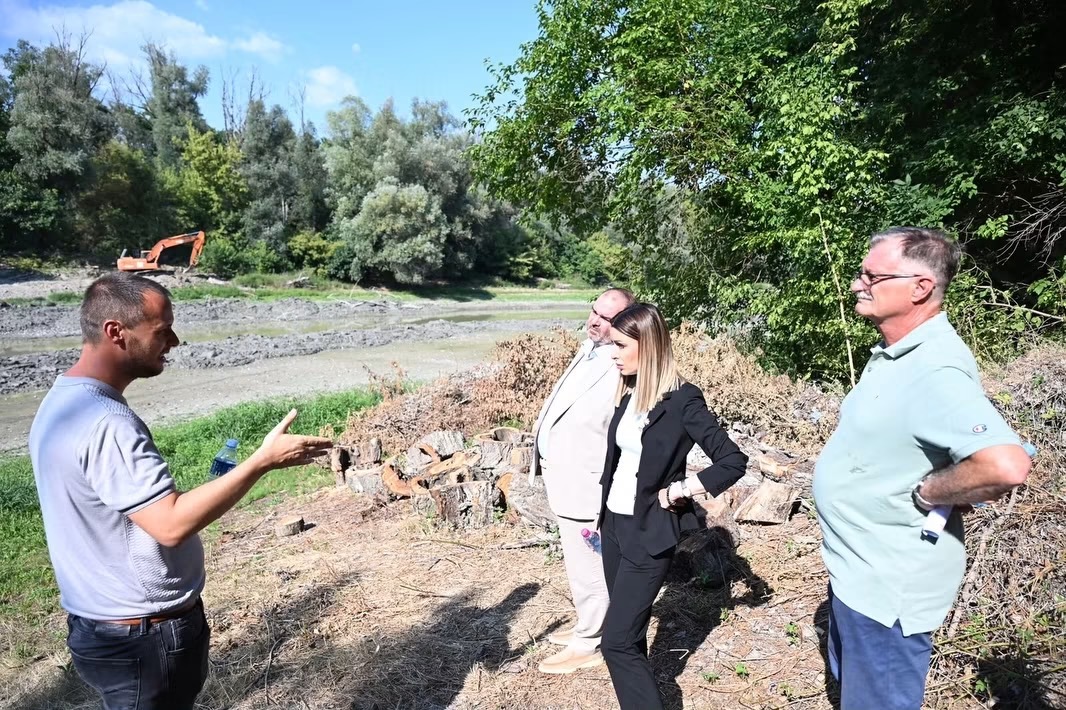 Mesarović obišla radove na Baračkom kanalu kod Bezdana