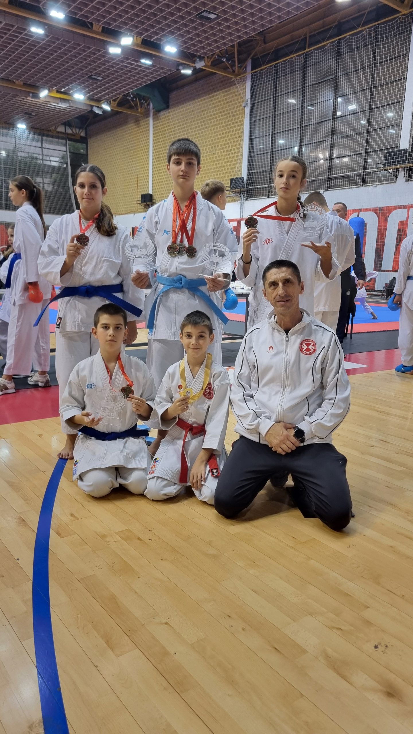 Karatisti iz Sombora osvojili šest medalja u Novom Sadu